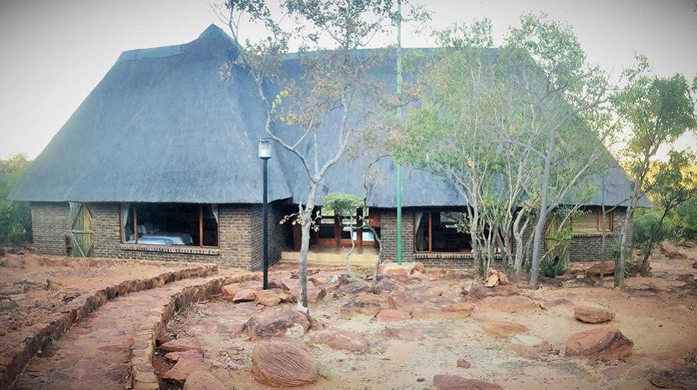 Dinkweng Safari Lodge The Waterberg Biosphere Exterior foto
