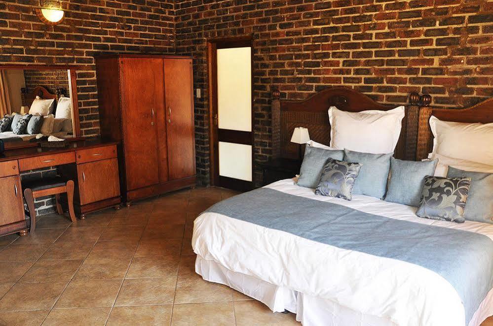 Dinkweng Safari Lodge The Waterberg Biosphere Exterior foto